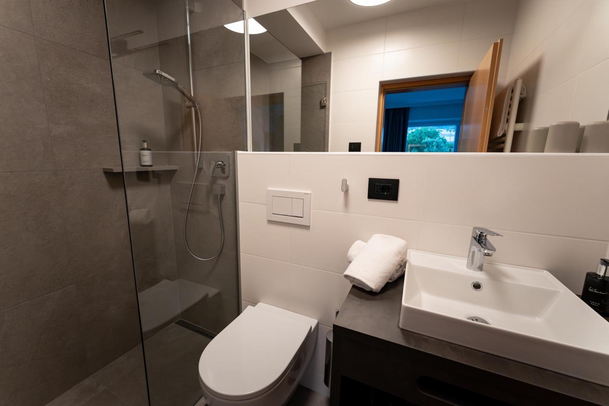 Self Service Hotel Schnalser Hof Naturns Pokoj fotografie